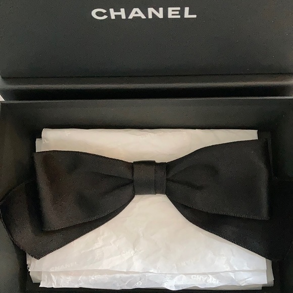 CHANEL Vintage Brooch/Pin Made in France - Picture 2 of 16